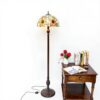 Lampe Tiffany vitrail artisanal design classique éclairage-3